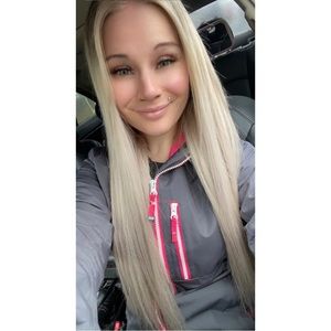 Meet your Posher, Shania